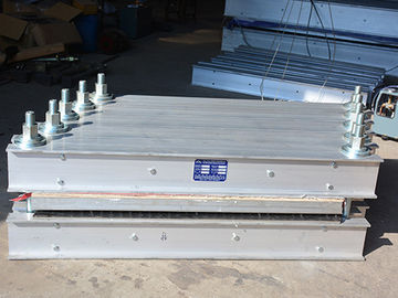 水によって冷却されるコンベヤー ベルトの加硫装置TXLHJ/CKのタイプ電気暖房